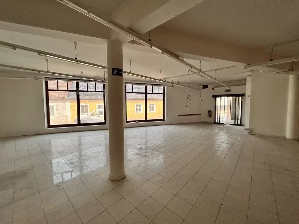 Gewerbeimmobilie mieten in Melk – 224 m², € 946 – Bild 2 von 5