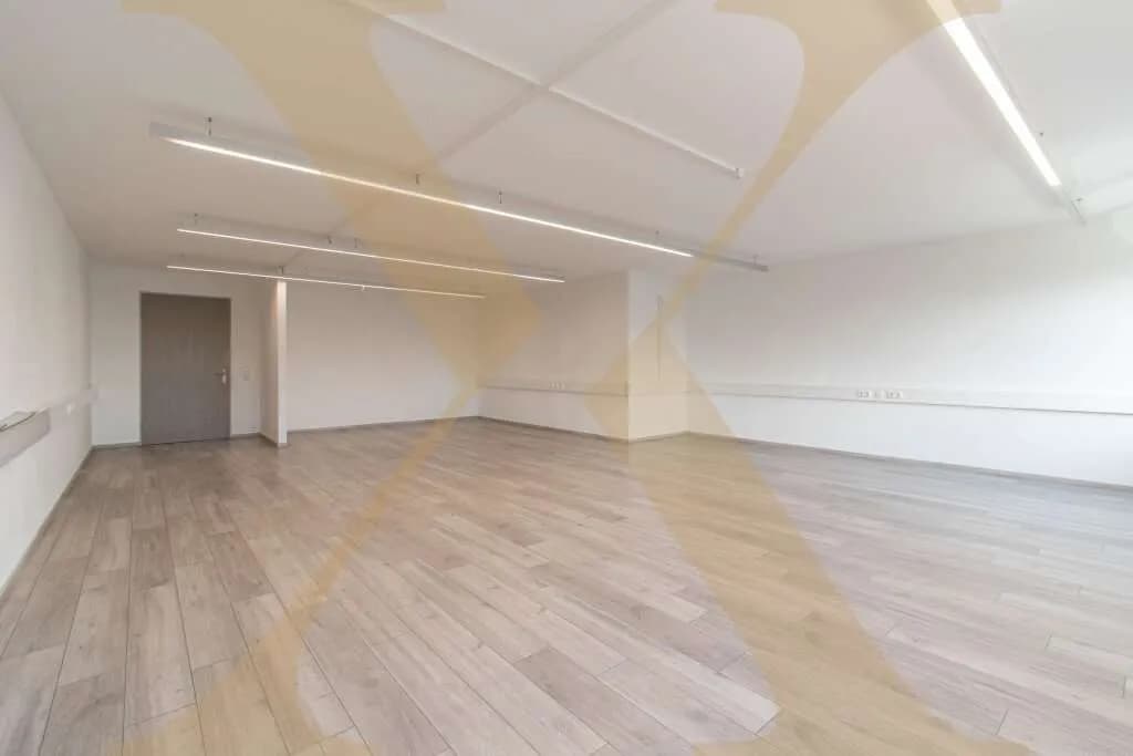 Gewerbeimmobilie mieten in Linz – 354 m², € 6.026 – Bild 1 von 10