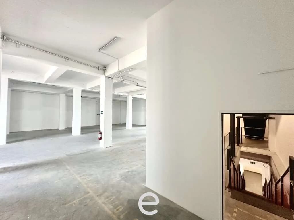 Gewerbeimmobilie mieten in Linz Land – 1 000 m², € 6.350 – Bild 3 von 19