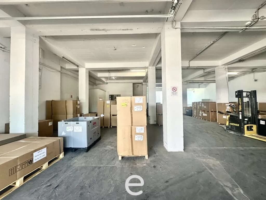 Gewerbeimmobilie mieten in Linz Land – 1 000 m², € 6.350 – Bild 12 von 19