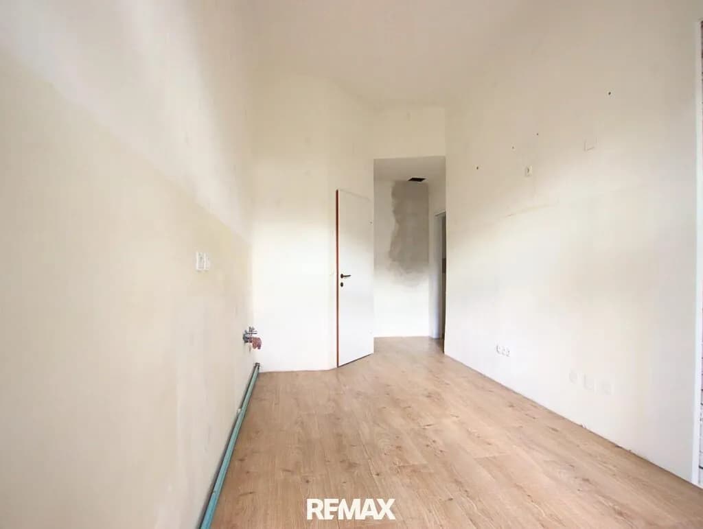 3-Zimmer-Gewerbeimmobilie kaufen in Baden – 90 m², € 259.000 – Bild 10 von 12