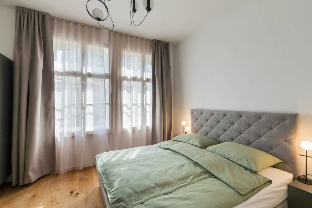 4-Zimmer-Wohnung mieten in Wien – 102 m², € 2.436
