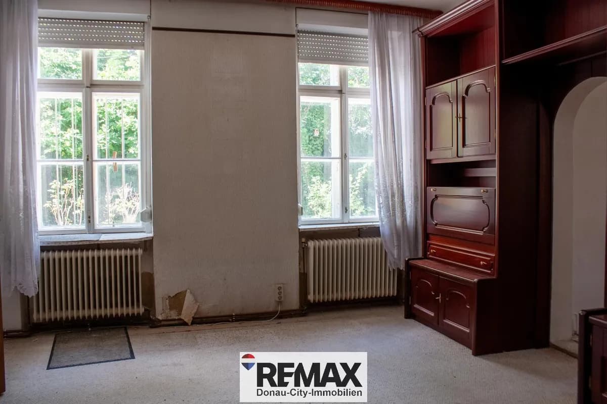 7-Zimmer-Gewerbeimmobilie kaufen in Baden – 170 m², € 590.000 – Bild 2 von 13
