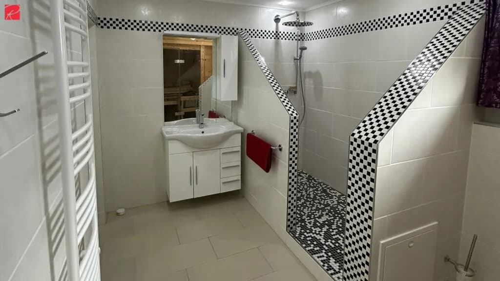 8-Zimmer-Gewerbeimmobilie kaufen in Gänserndorf – 220 m², € 890.000 – Bild 5 von 7