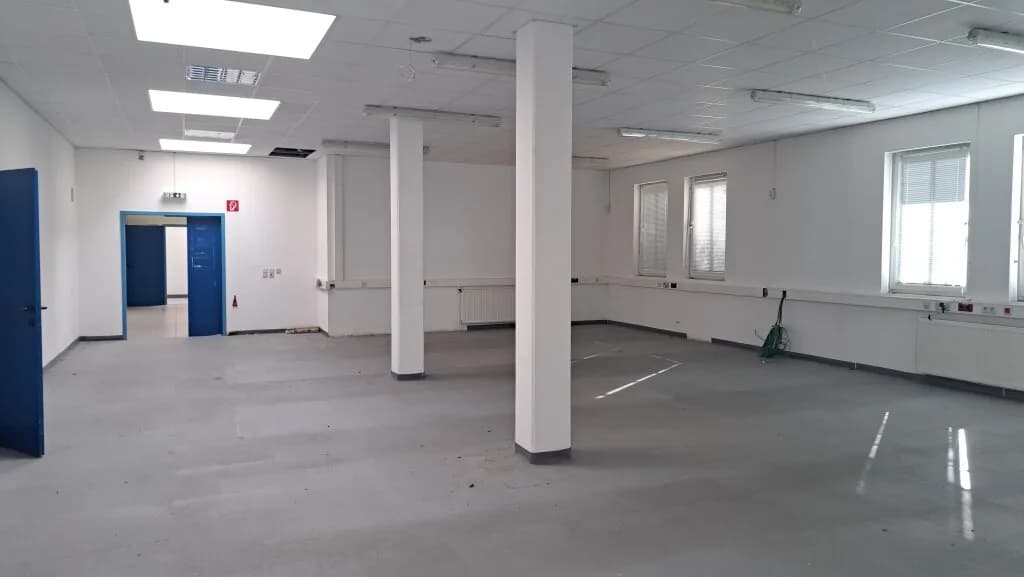 Gewerbeimmobilie mieten in Wien – 1 171 m², € 11.710 – Bild 3 von 9