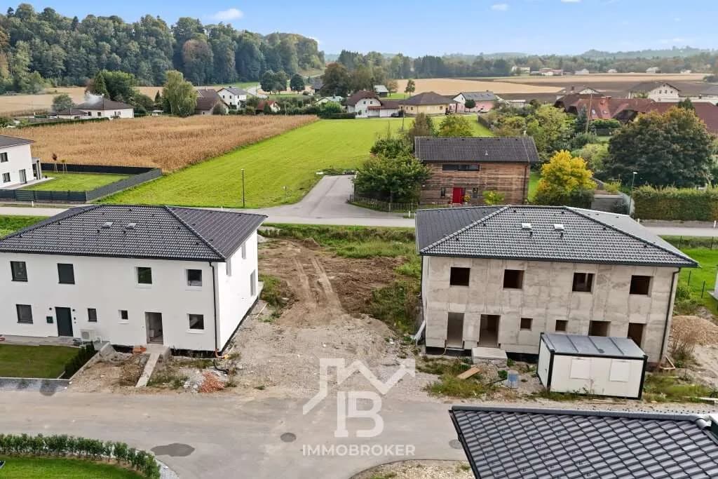 Haus kaufen in Wels-Land – 106 m², € 391.280 – Bild 3 von 13