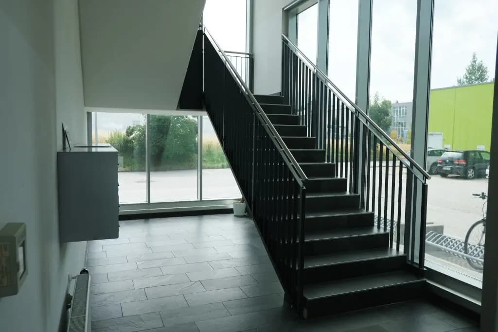 Gewerbeimmobilie mieten in Salzburg-Umgebung – 56 m², € 983 – Bild 3 von 4