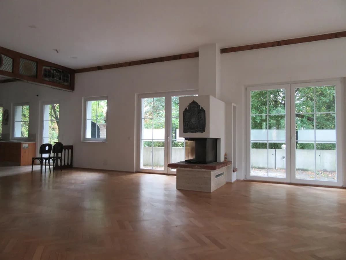 12-Zimmer-Gewerbeimmobilie kaufen in Baden – 527 m², € 2.900.000 – Bild 3 von 24