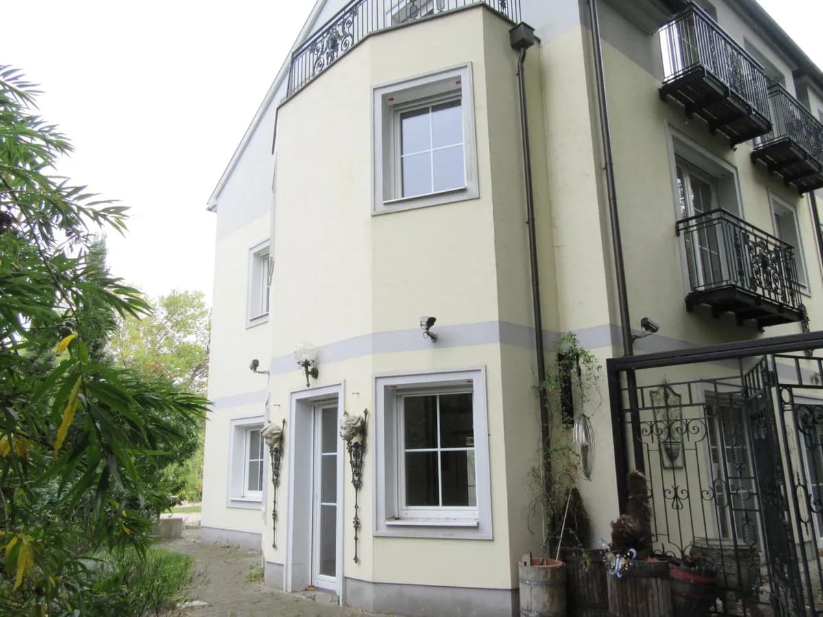 12-Zimmer-Gewerbeimmobilie kaufen in Baden – 527 m², € 2.900.000 – Bild 17 von 24
