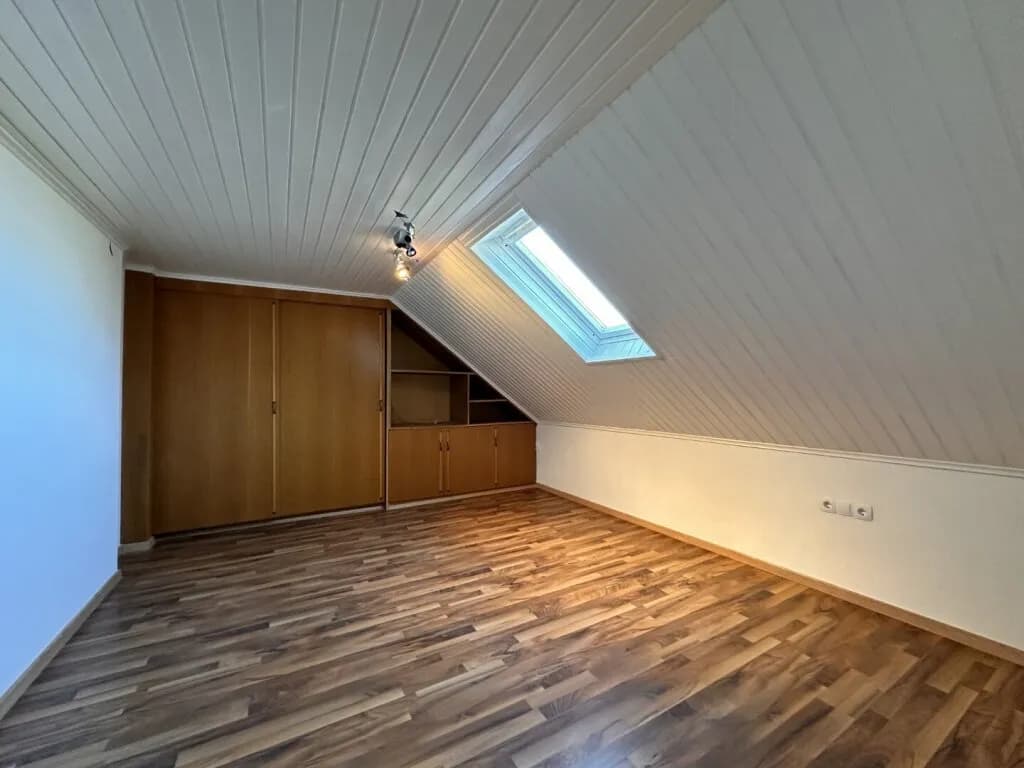 Wohnung kaufen in Neunkirchen – 67,61 m², € 93.700 – Bild 4 von 16