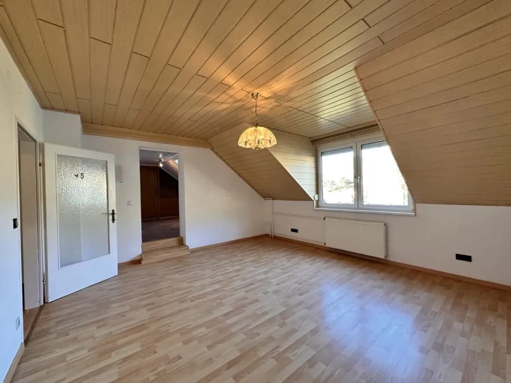 Wohnung kaufen in Neunkirchen – 67,61 m², € 93.700 – Bild 6 von 16