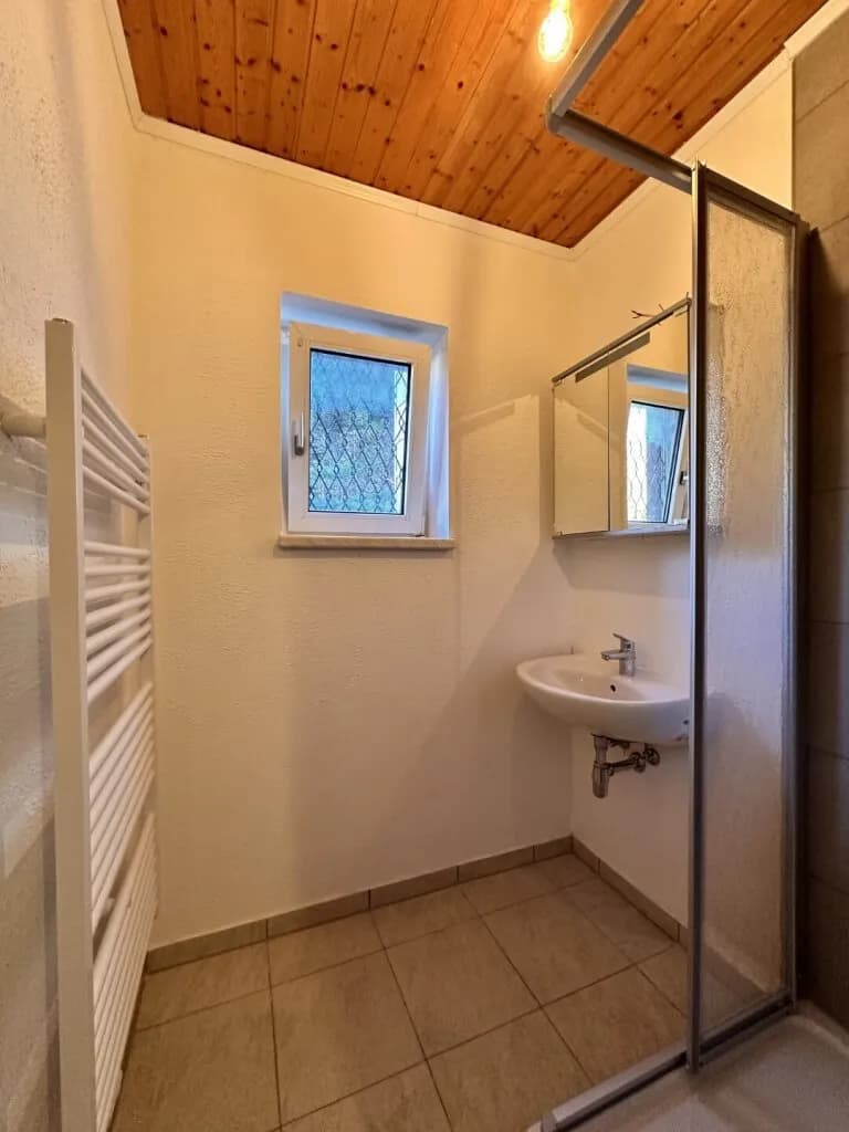 Wohnung kaufen in Neunkirchen – 67,61 m², € 93.700 – Bild 7 von 16