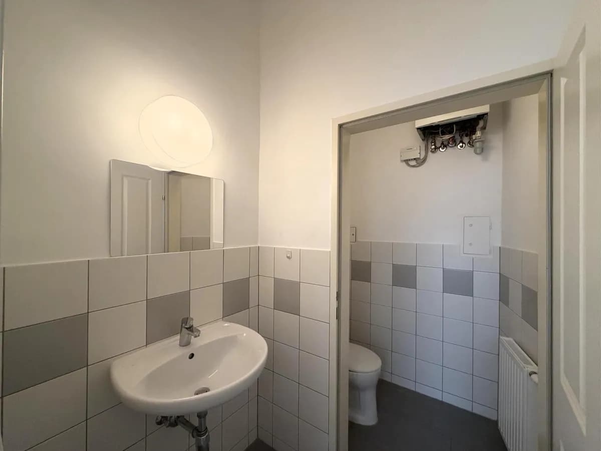 Gewerbeimmobilie mieten in Wien – 52 m², € 816 – Bild 8 von 20