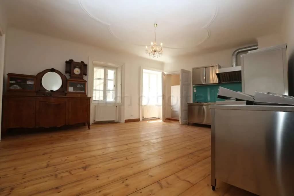 4-Zimmer-Wohnung kaufen in Baden – 150 m², € 698.000 – Bild 11 von 18