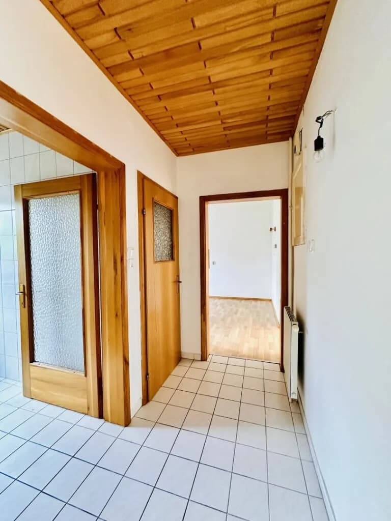 Haus kaufen in Wiener Neustadt – 150 m², € 459.000 – Bild 7 von 13