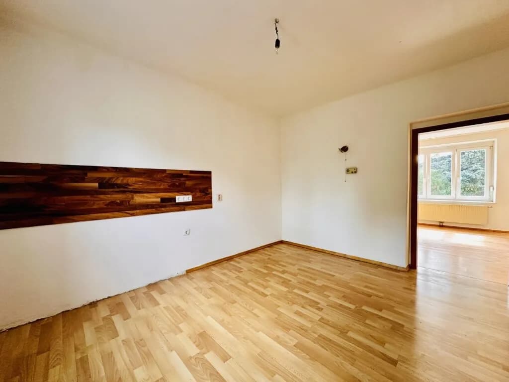 Haus kaufen in Wiener Neustadt – 150 m², € 459.000 – Bild 8 von 13