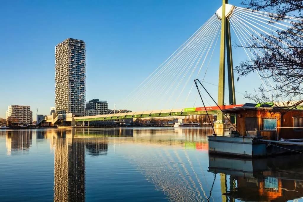 Gewerbeimmobilie kaufen in Wien – 2 057 m², € 7.590.293