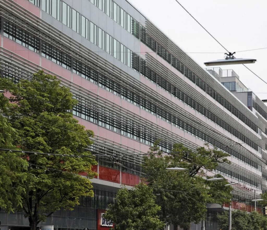 8-Zimmer-Gewerbeimmobilie mieten in Wien – 335 m², € 6.365 – Bild 3 von 7