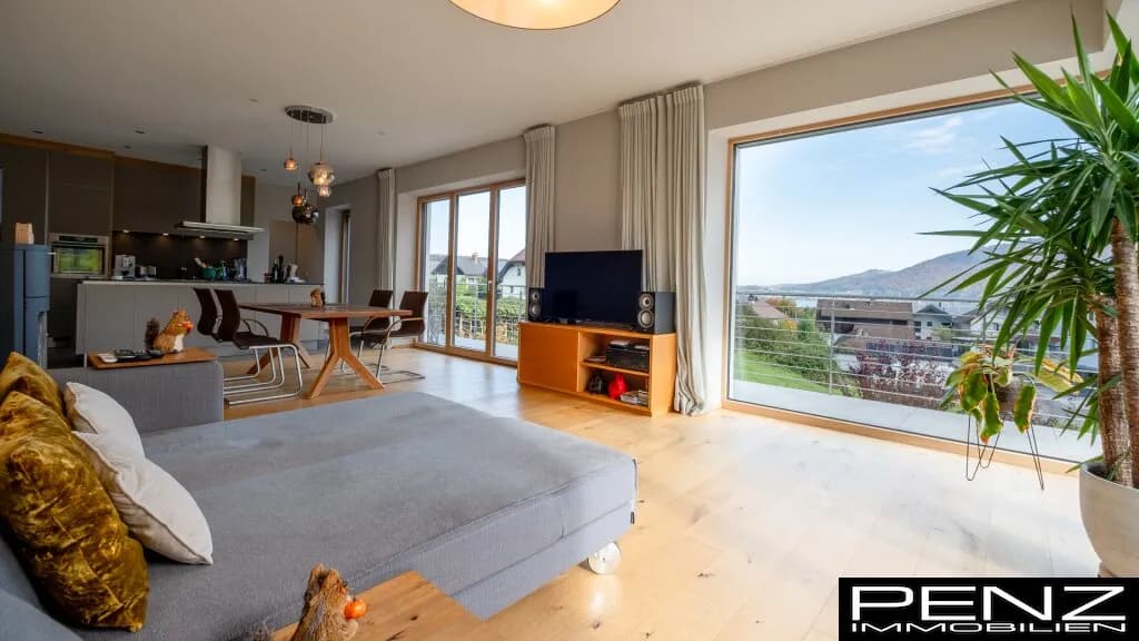 6-Zimmer-Immobilie kaufen in Gmunden – 210 m², € 1.678.000 – Bild 2 von 15