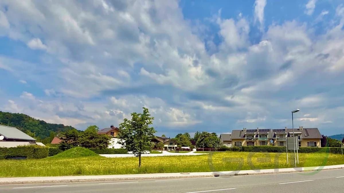 Grundstück kaufen in Hallein – 2 300 m², € 3.500.000 – Bild 2 von 8