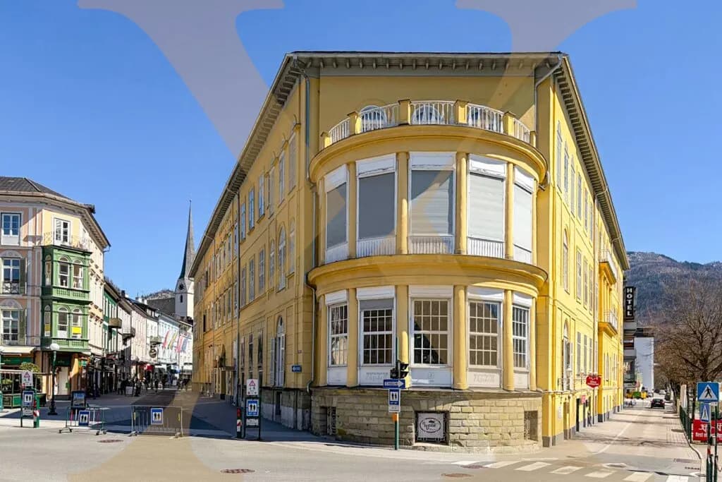 Gewerbeimmobilie kaufen in Gmunden – 449 m², € 1.580.000