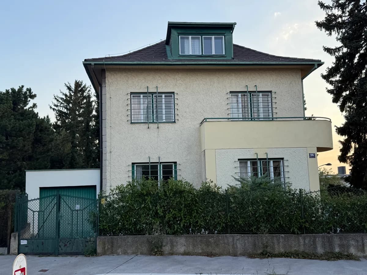 4-Zimmer-Haus mieten in Wien – 110 m², € 2.400 – Bild 3 von 12