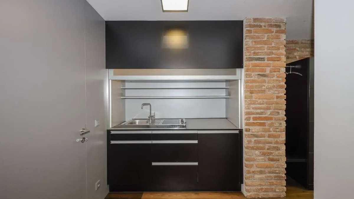 6-Zimmer-Gewerbeimmobilie mieten in Kitzbühel – 203 m², € 5.980 – Bild 12 von 20