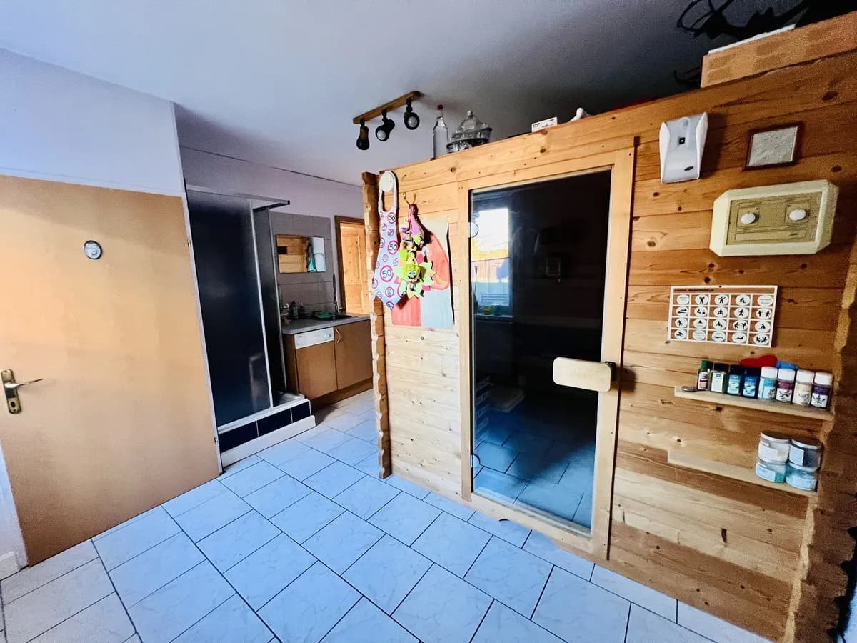 9-Zimmer-Haus kaufen in Baden – 196,8 m², € 678.000 – Bild 12 von 41