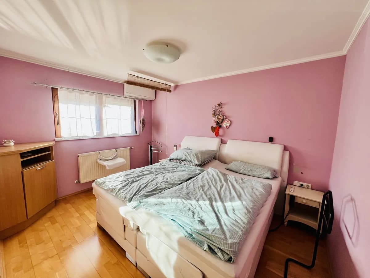 9-Zimmer-Haus kaufen in Baden – 196,8 m², € 678.000 – Bild 19 von 41