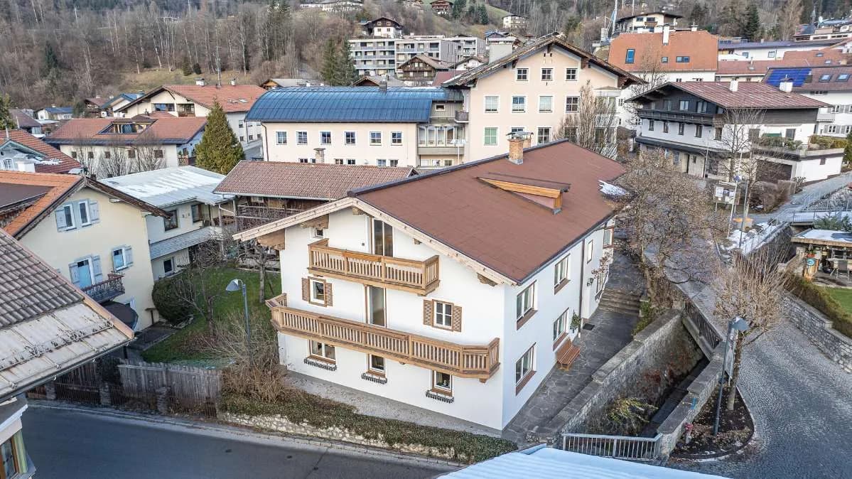9-Zimmer-Immobilie kaufen in Kitzbühel – 300 m², € 990.000 – Bild 4 von 31