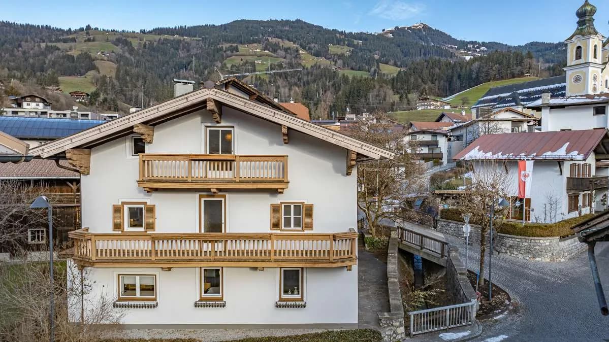 9-Zimmer-Immobilie kaufen in Kitzbühel – 300 m², € 990.000 – Bild 5 von 31