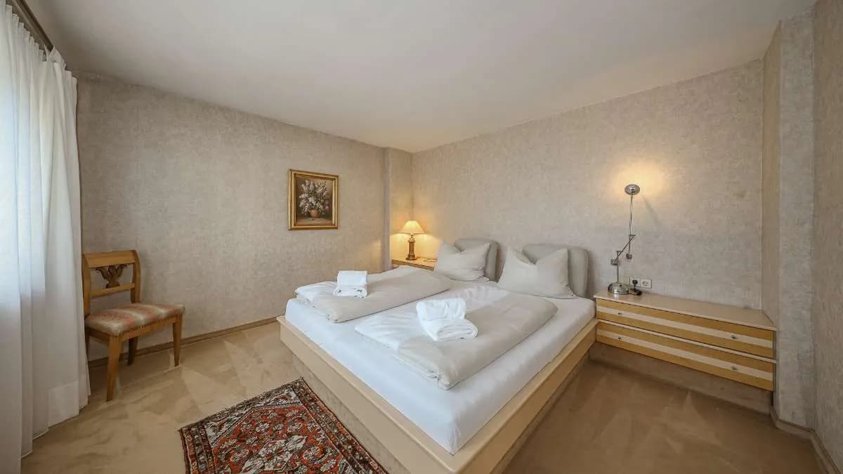 9-Zimmer-Immobilie kaufen in Kitzbühel – 300 m², € 990.000 – Bild 14 von 31