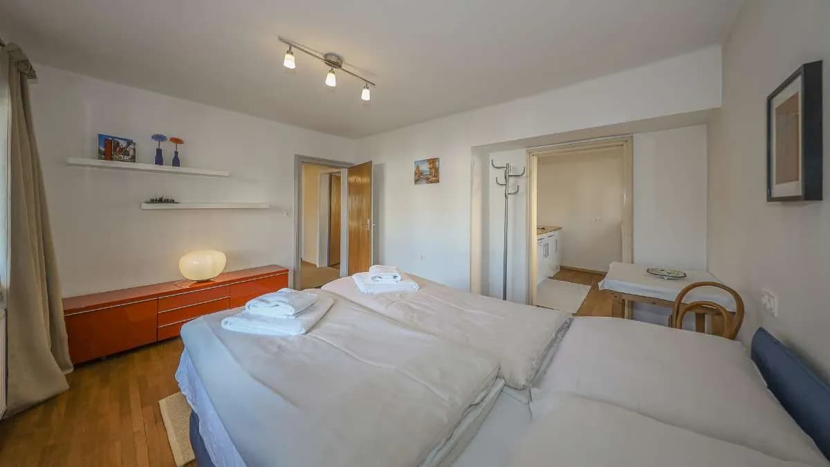 9-Zimmer-Immobilie kaufen in Kitzbühel – 300 m², € 990.000 – Bild 20 von 31