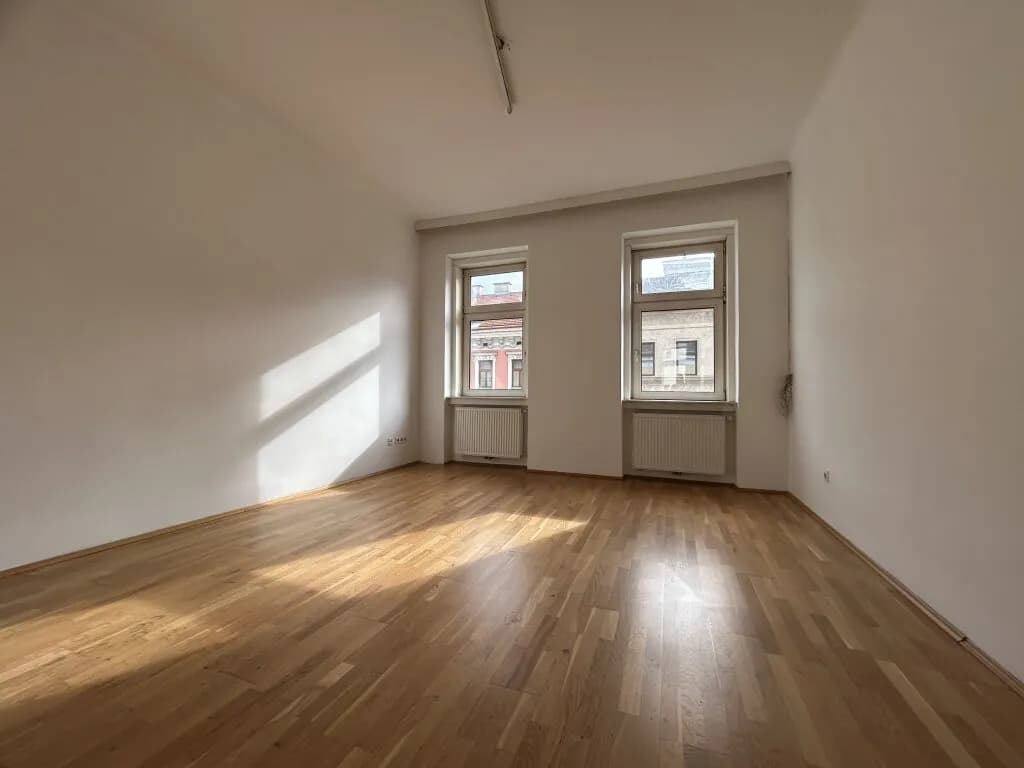 9-Zimmer-Gewerbeimmobilie kaufen in Tulln – 362 m², € 599.000 – Bild 30 von 45