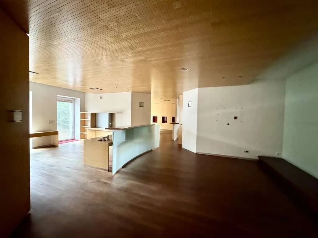 10-Zimmer-Gewerbeimmobilie mieten in Wien – 608 m², € 7.705 – Bild 11 von 28