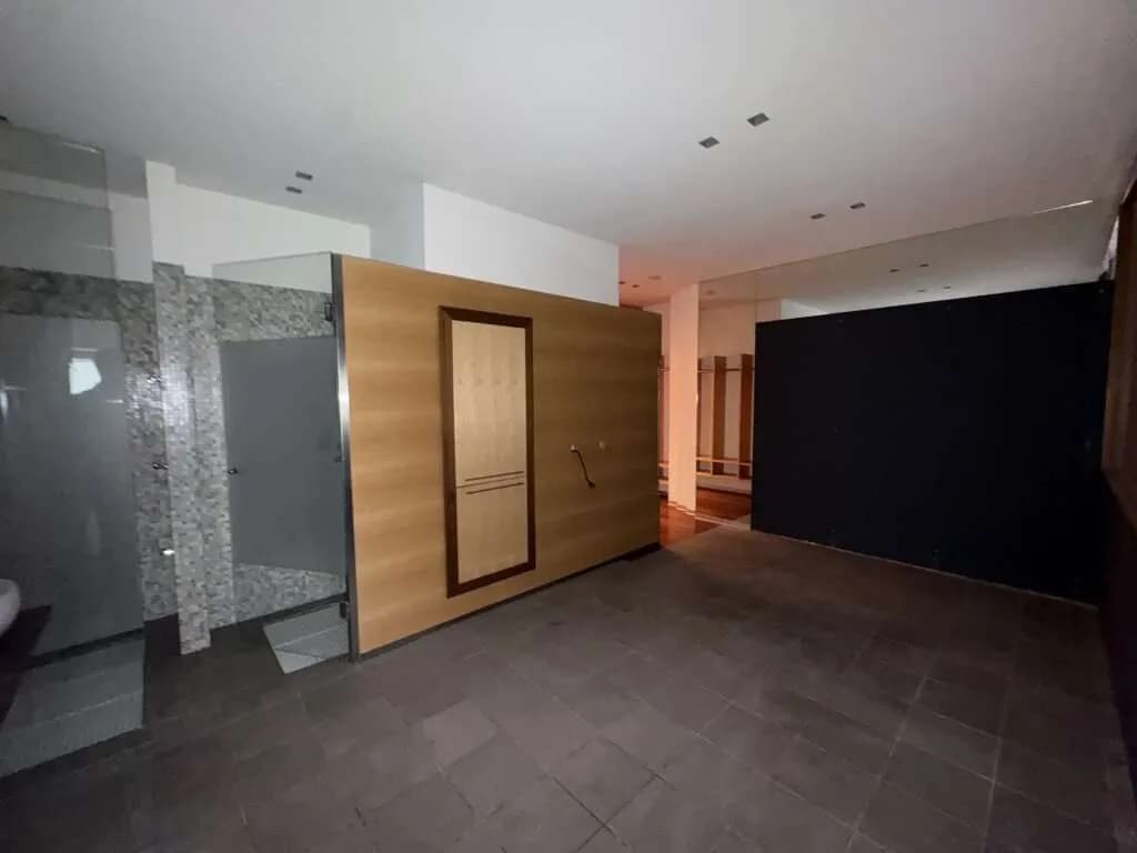 10-Zimmer-Gewerbeimmobilie mieten in Wien – 608 m², € 7.705 – Bild 17 von 28