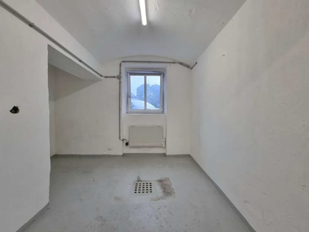 3-Zimmer-Gewerbeimmobilie mieten in Sankt Pölten – 58 m², € 374 – Bild 4 von 11