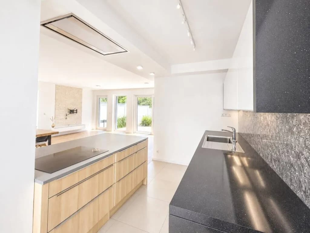6-Zimmer-Haus kaufen in Gänserndorf – 207 m², € 649.000 – Bild 7 von 16