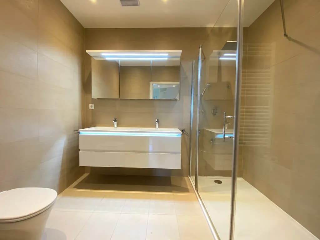 4-Zimmer-Wohnung mieten in Wien – 130 m², € 2.650 – Bild 17 von 24