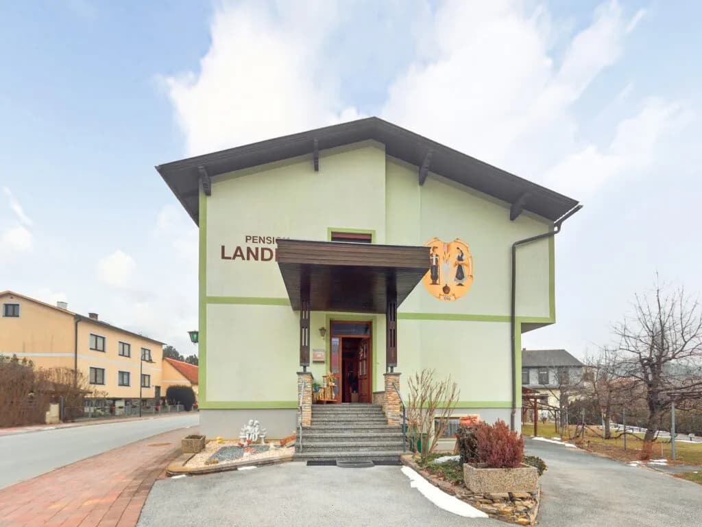 12-Zimmer-Gewerbeimmobilie kaufen in Oberwart – 840 m², € 339.000 – Bild 3 von 23