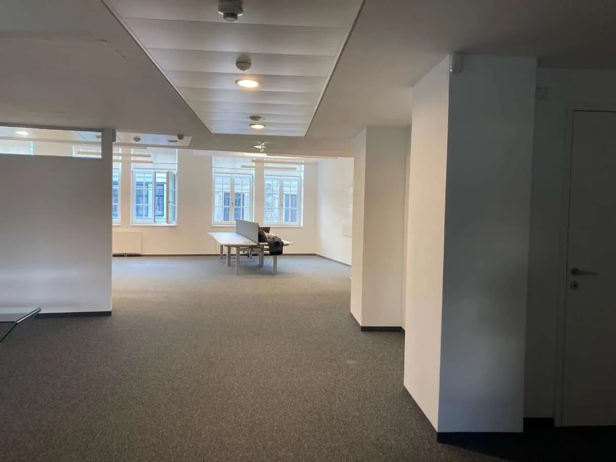 Gewerbeimmobilie mieten in Wien – 656 m², € 24 – Bild 3 von 17