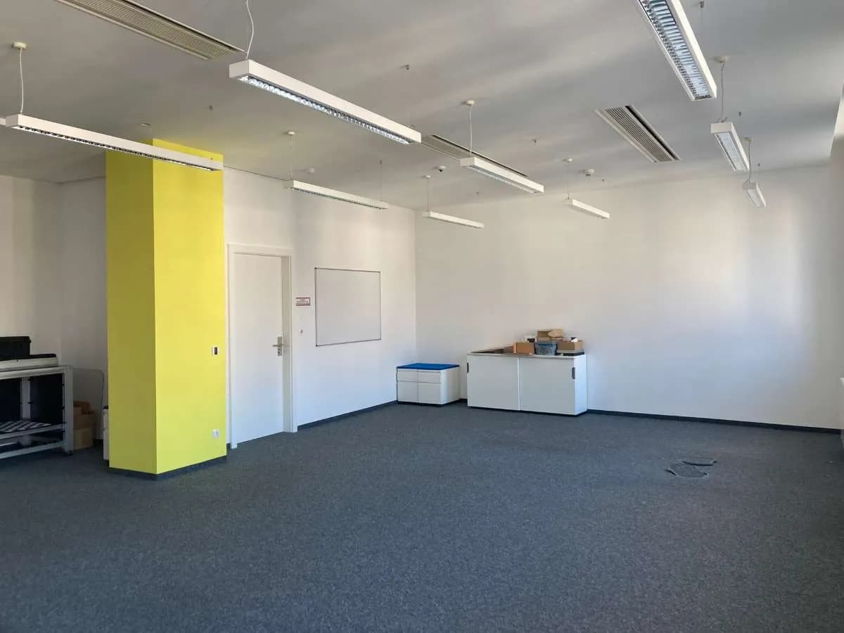Gewerbeimmobilie mieten in Wien – 656 m², € 24 – Bild 9 von 17