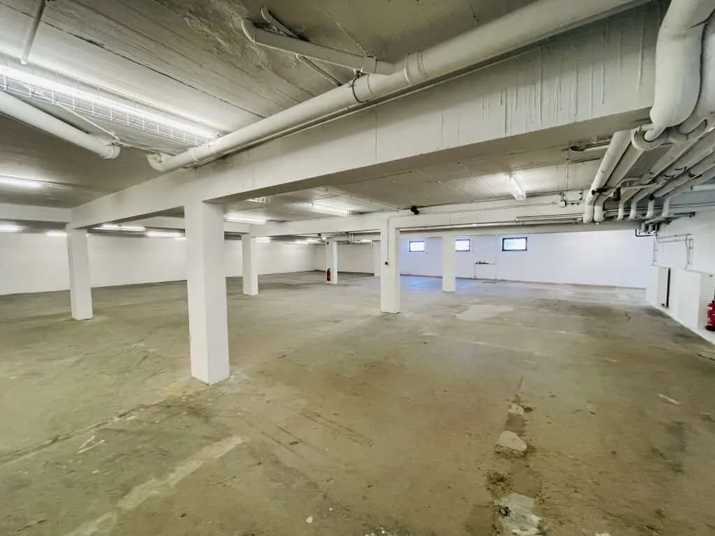 3-Zimmer-Gewerbeimmobilie mieten in Salzburg Stadt – 587 m², € 4.682 – Bild 6 von 6