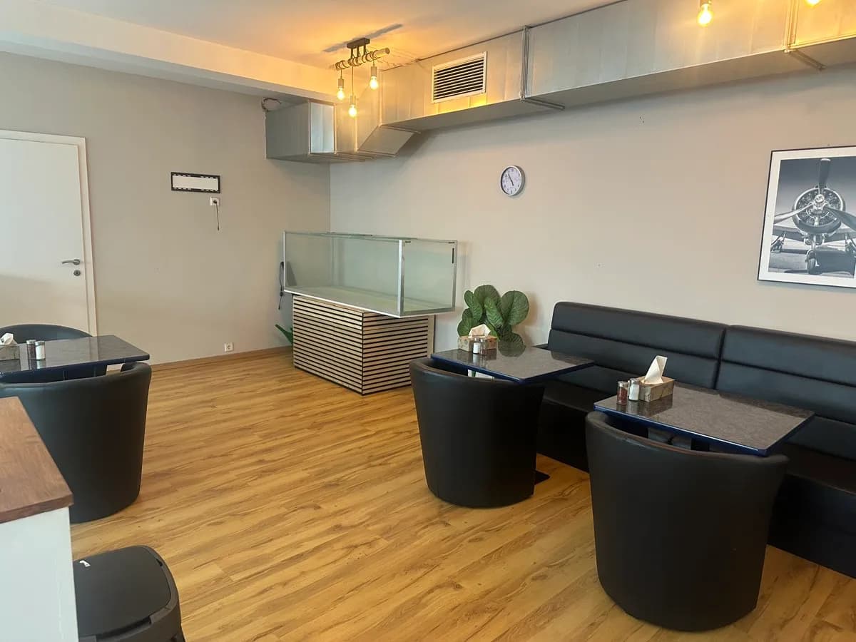 Gewerbeimmobilie mieten in Vöcklabruck – 114 m², € 900 – Bild 7 von 8