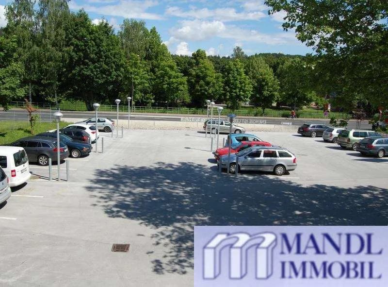 10-Zimmer-Gewerbeimmobilie mieten in Klagenfurt – 403 m², € 4.762 – Bild 2 von 11