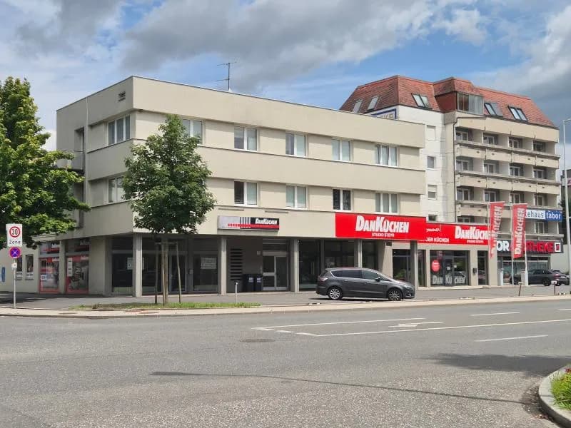 Gewerbeimmobilie mieten in Steyr – 123 m², € 1.453