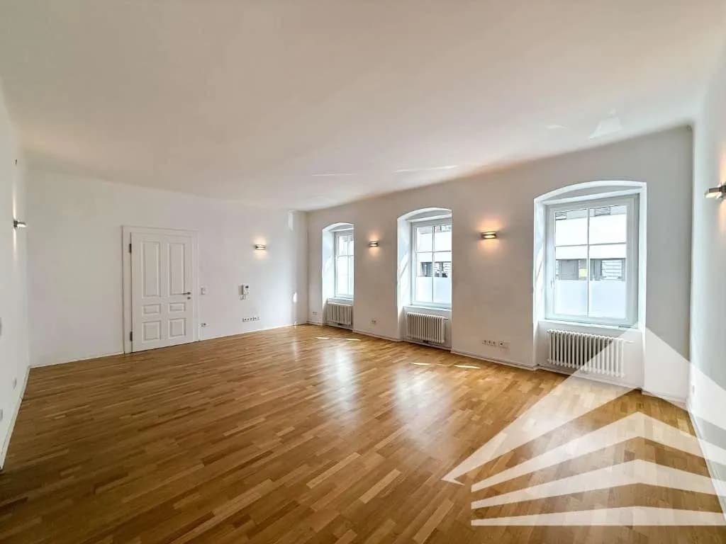 2-Zimmer-Gewerbeimmobilie kaufen in Linz – 102 m², € 339.000