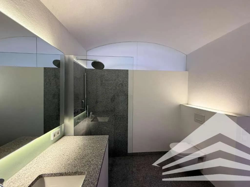 2-Zimmer-Gewerbeimmobilie kaufen in Linz – 102 m², € 339.000 – Bild 11 von 17