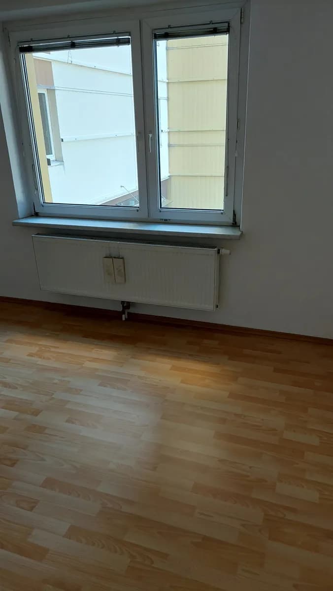 2-Zimmer-Wohnung kaufen in Mödling – 73 m², € 210.000 – Bild 11 von 13