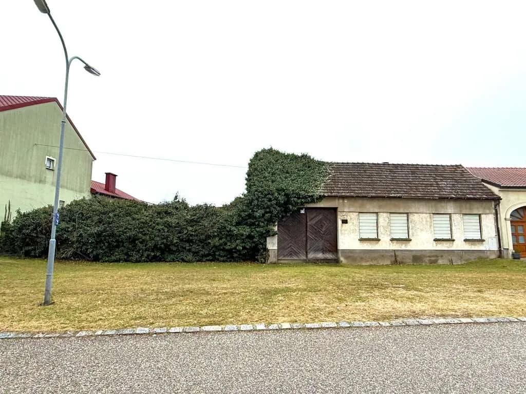 Grundstück kaufen in Neusiedl am See – 2 895 m², € 650.000 – Bild 2 von 2